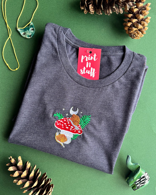 Snails & Shrooms / embroidered Tshirt Print N Stuff