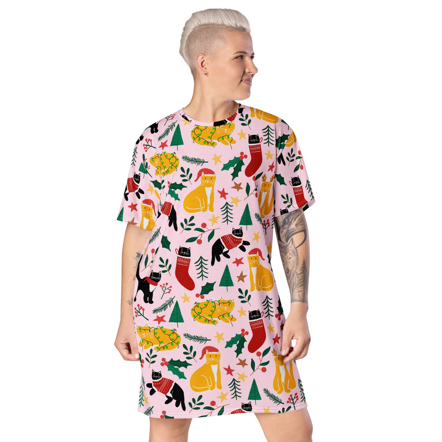 English Alt Text: "Joulukissat T-Shirt Dress - Finnish Cat Pattern - Designed in Turku, Finland by Print N Stuff." Finnish Alt Text: "Joulukissat T-paitamekko - Suomalainen kissakuosi - Suunniteltu Turussa, Suomessa Print N Stuffin toimesta."