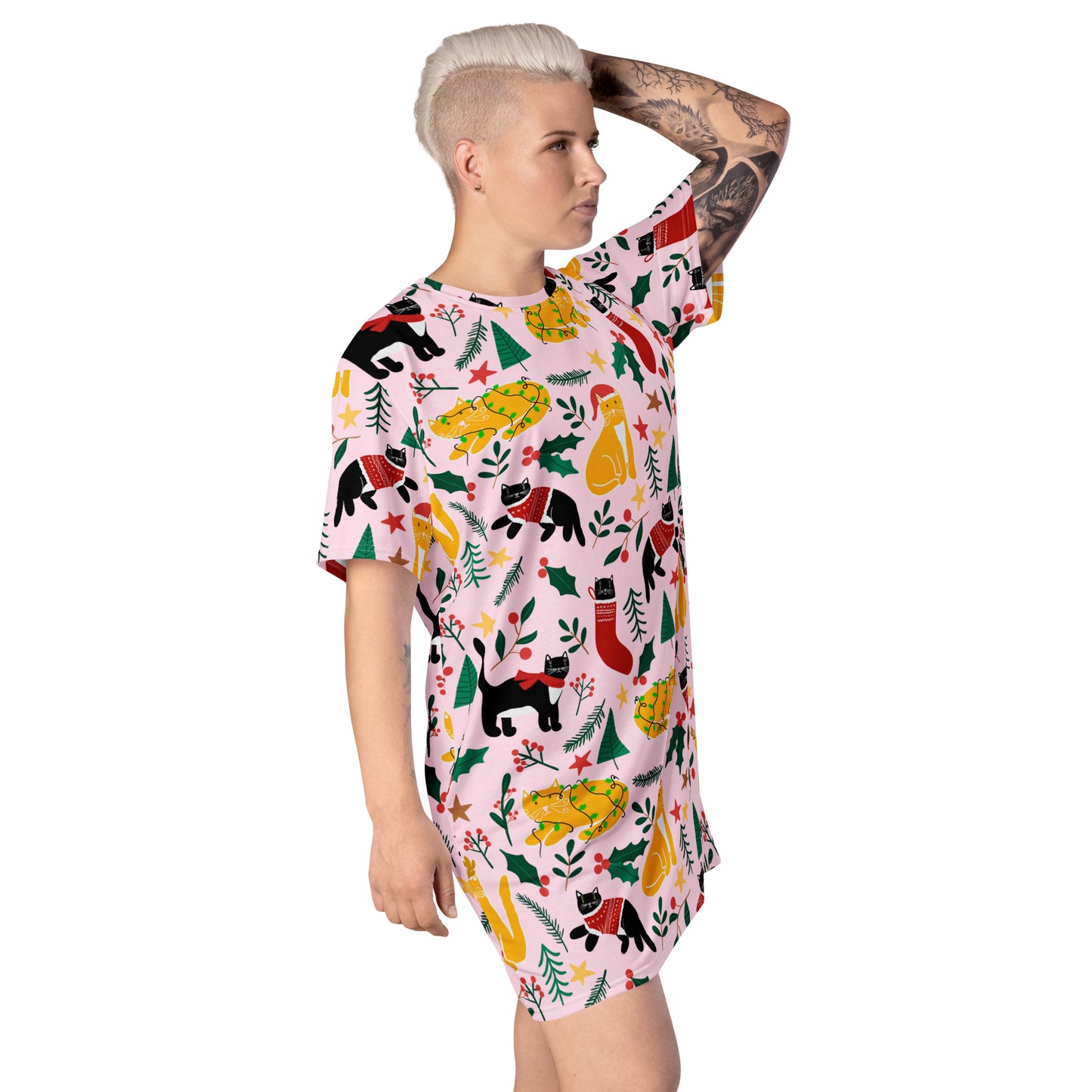 English Alt Text: "Joulukissat T-Shirt Dress - Finnish Cat Pattern - Designed in Turku, Finland by Print N Stuff." Finnish Alt Text: "Joulukissat T-paitamekko - Suomalainen kissakuosi - Suunniteltu Turussa, Suomessa Print N Stuffin toimesta."